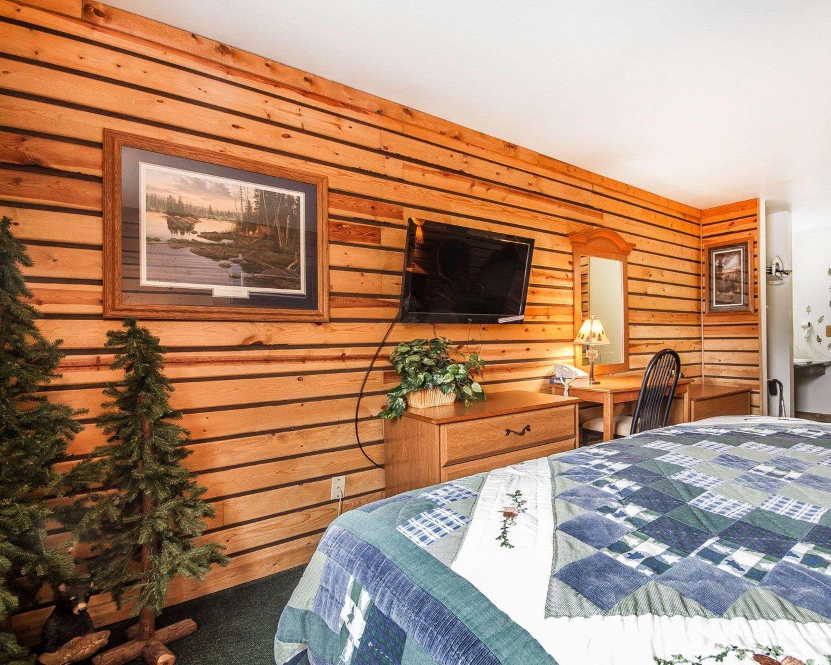 Rodeway Inn & Suites Madison East Esterno foto